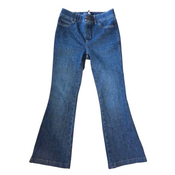 Spanx Flare Jeans in Authentic Blue Classic Pull-on Styling, Pockets Preppy | M - Picture 2 of 11